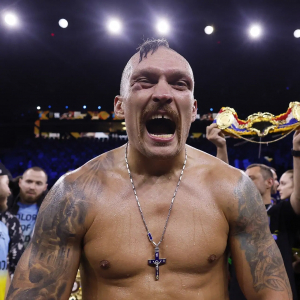 Усик оценил значение боя с Фьюри