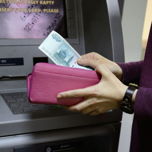 Зарплаты бюджетникам повысят